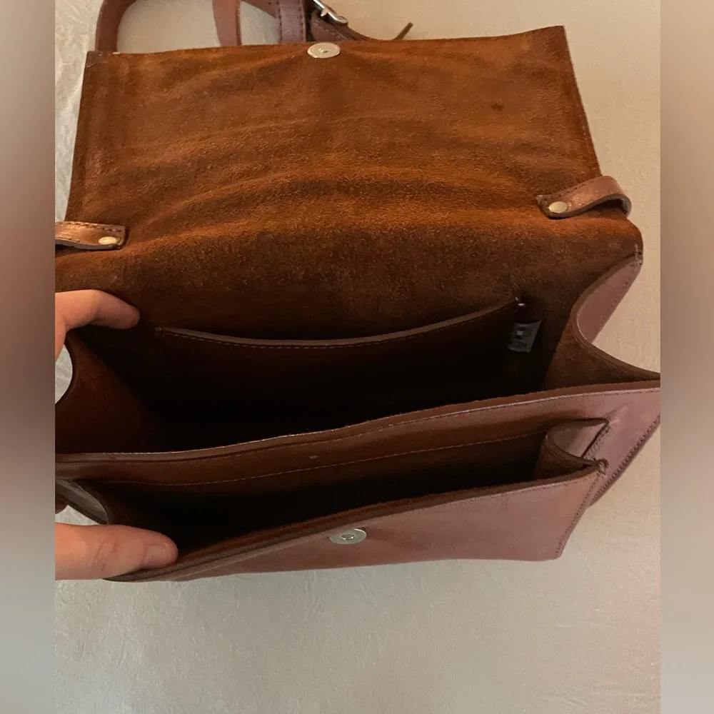 Leather Crossbody i medici firenze Bag - Picture 3 of 3